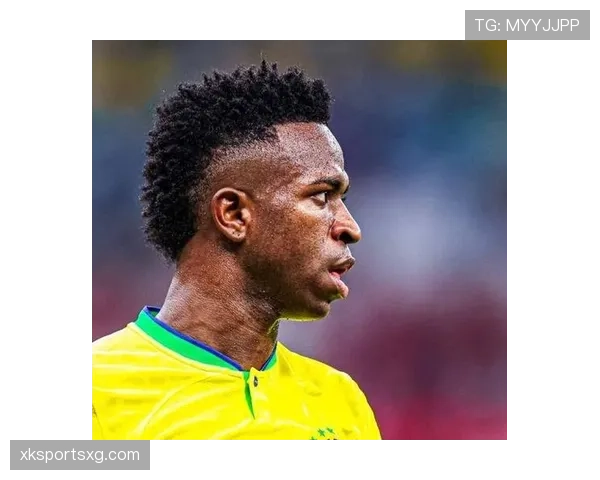 乔纳森·戴维在国家队关键战中的表现与作用分析